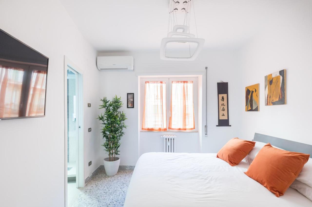 Amoretti Apartment, 6 Persone, 3 Camere, 2 Bagni, Balcone, Wi-Fi, Metro B Monti Tiburtini โรม ภายนอก รูปภาพ