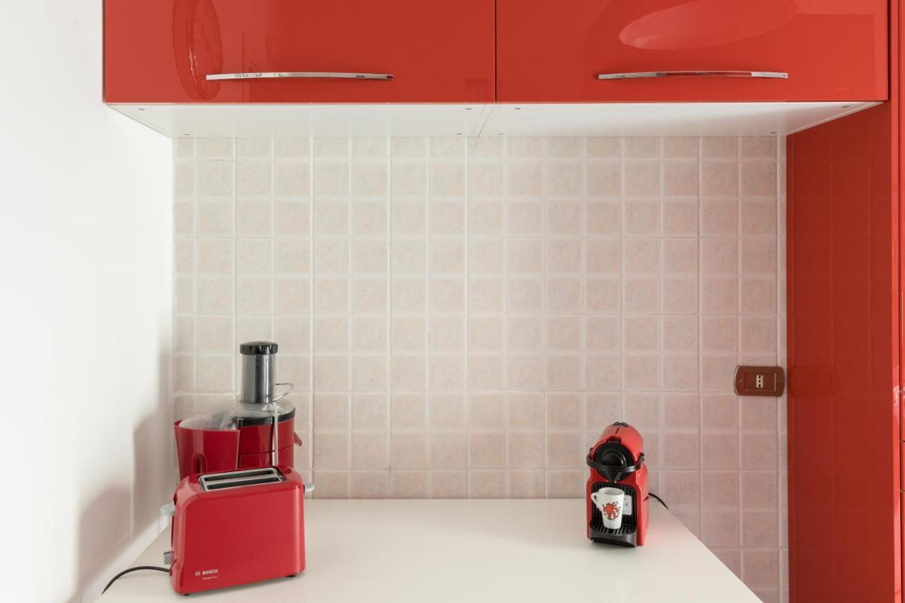 Amoretti Apartment, 6 Persone, 3 Camere, 2 Bagni, Balcone, Wi-Fi, Metro B Monti Tiburtini โรม ภายนอก รูปภาพ