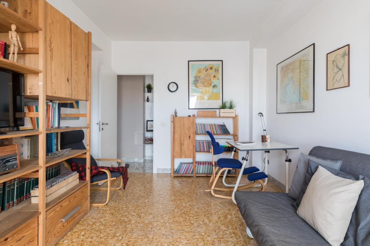 Amoretti Apartment, 6 Persone, 3 Camere, 2 Bagni, Balcone, Wi-Fi, Metro B Monti Tiburtini โรม ภายนอก รูปภาพ