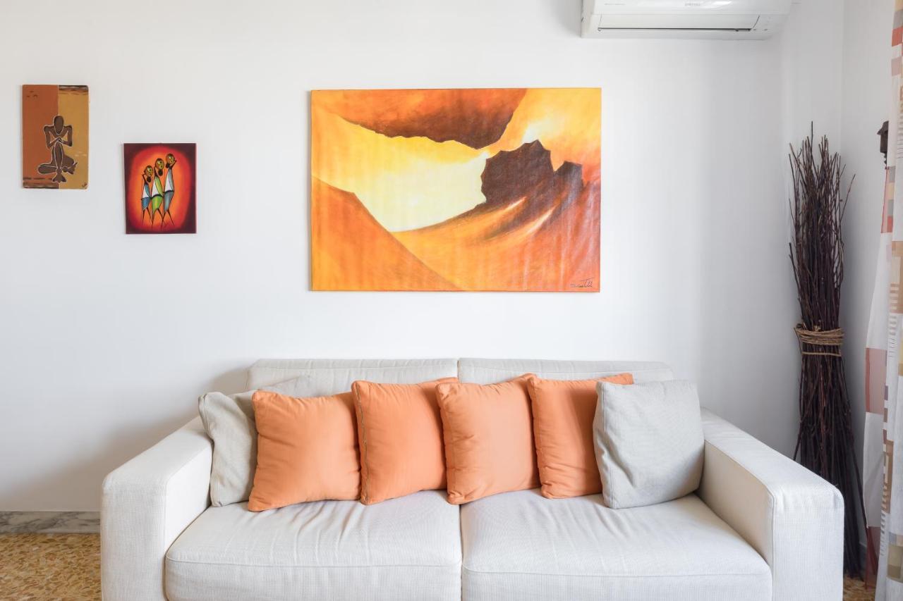 Amoretti Apartment, 6 Persone, 3 Camere, 2 Bagni, Balcone, Wi-Fi, Metro B Monti Tiburtini โรม ภายนอก รูปภาพ
