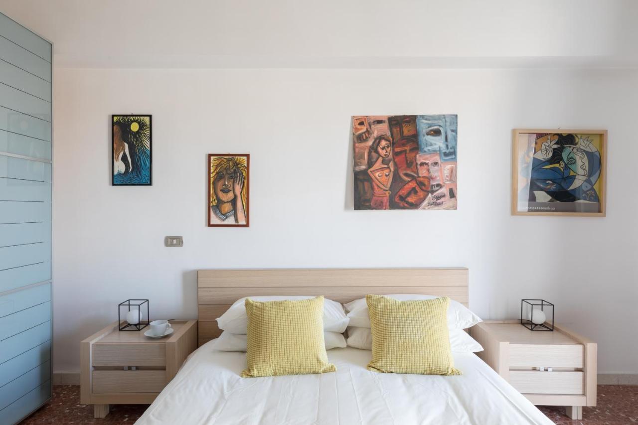 Amoretti Apartment, 6 Persone, 3 Camere, 2 Bagni, Balcone, Wi-Fi, Metro B Monti Tiburtini โรม ภายนอก รูปภาพ